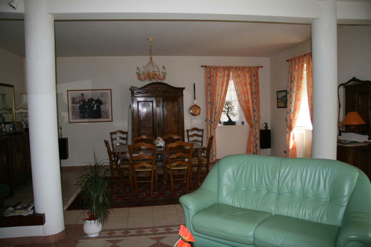 Chambres D'Hotes Lou Jassou Lapanouse-de-Cernon ภายนอก รูปภาพ